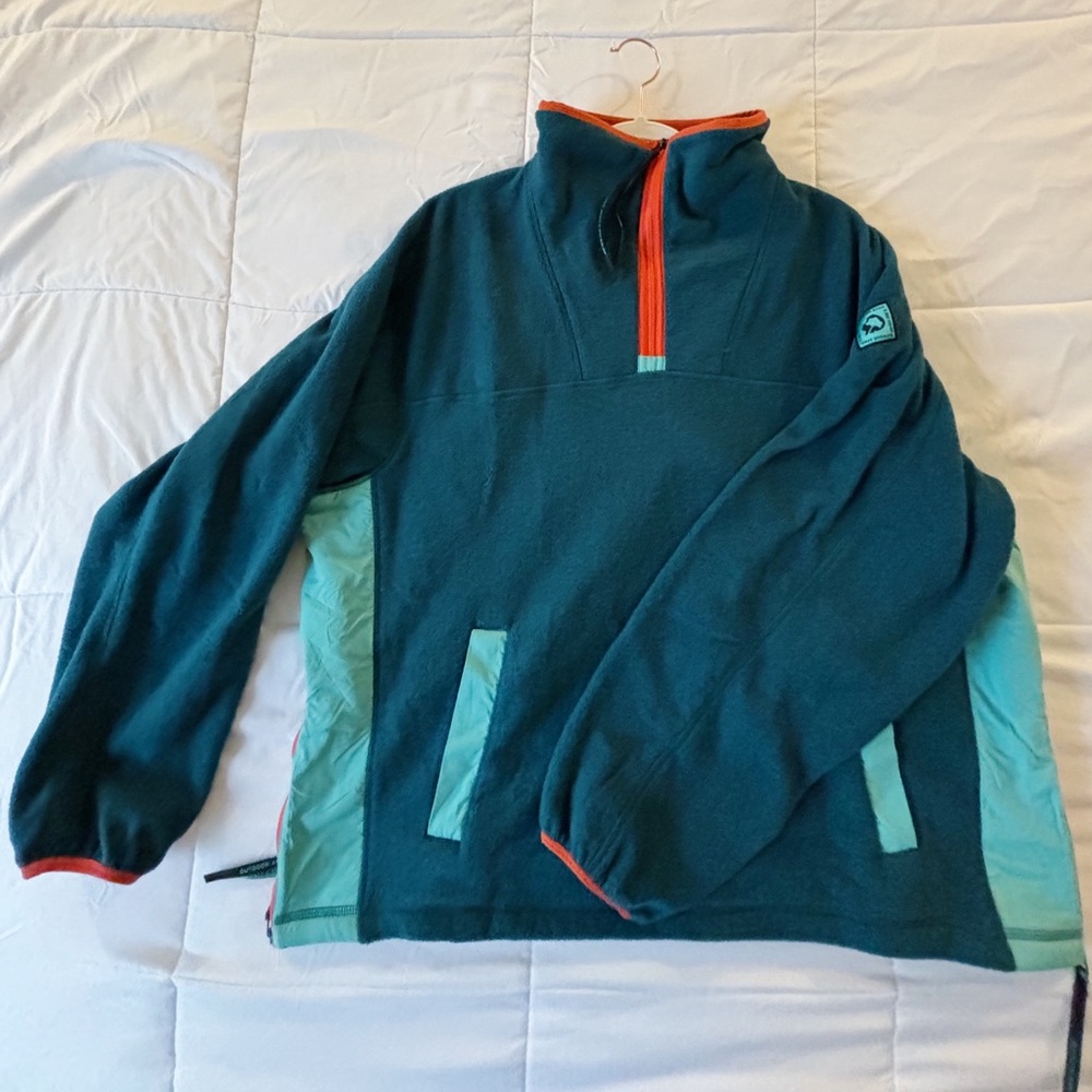 Brand new w/o tags - Women’s Outdoor Afro x REI 1/4 zip fleece pullover - sz 1X